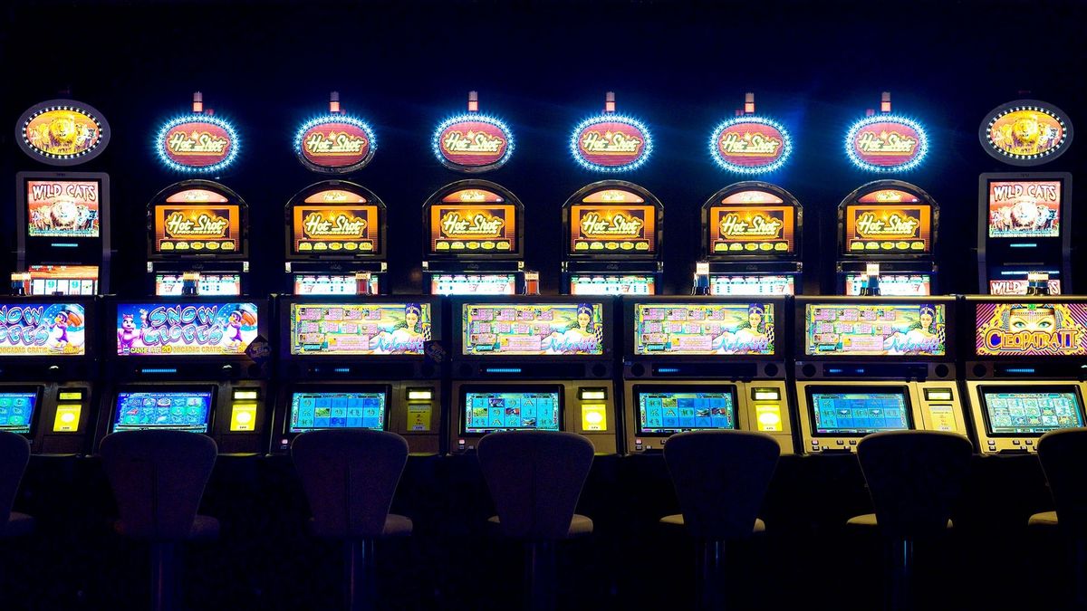 Grand Jackpot آن لائن کیسینو میں اصل گیمز